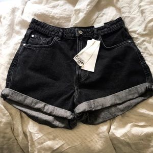 Black Mom Shorts